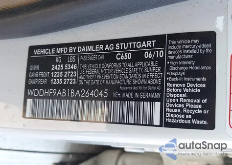 2011 Mercedes-Benz E 550 4Matic из США, поврежденный, VIN WDDHF9AB1BA264045